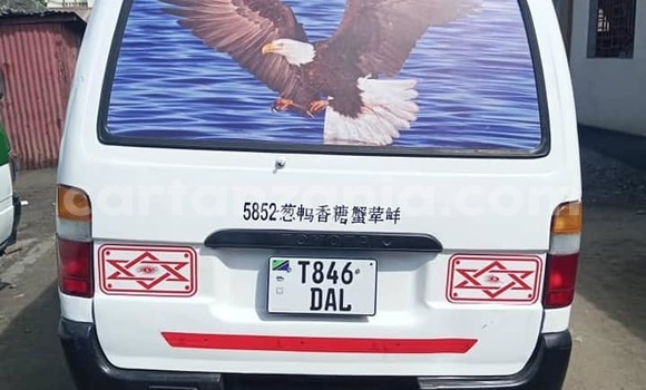 Buy Used Toyota Hiace White Car in Bariadi in Simiyu