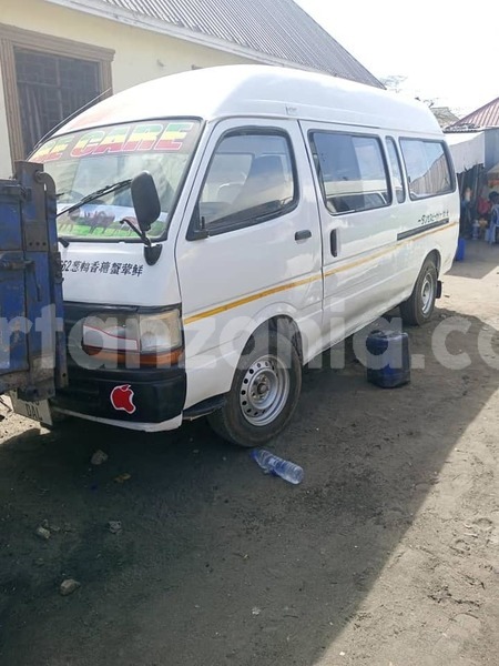 Big with watermark toyota hiace simiyu bariadi 22558