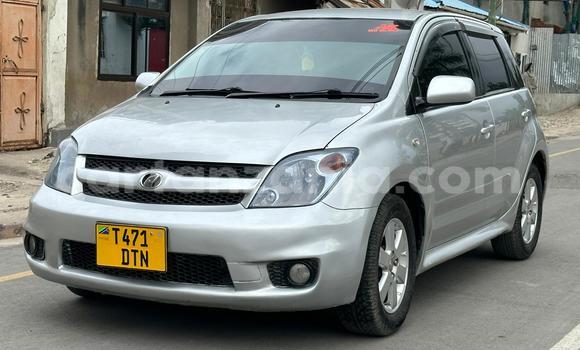 Buy Used Toyota IST Silver Car in Dar es Salaam in Dar es Salaam Buy Used Toyota IST Silver Car in Dar es Salaam in Dar es Salaam