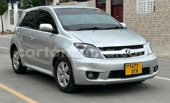 Buy Used Toyota IST Silver Car in Dar es Salaam in Dar es Salaam Buy Used Toyota IST Silver Car in Dar es Salaam in Dar es Salaam
