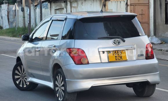 Buy Used Toyota IST Silver Car in Dar es Salaam in Dar es Salaam Buy Used Toyota IST Silver Car in Dar es Salaam in Dar es Salaam