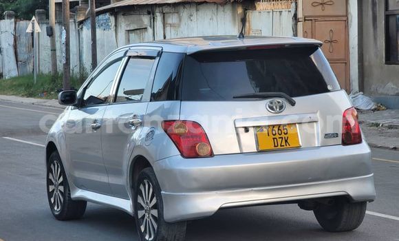 Buy Used Toyota IST Silver Car in Dar es Salaam in Dar es Salaam Buy Used Toyota IST Silver Car in Dar es Salaam in Dar es Salaam