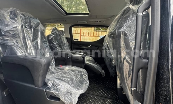 Buy New Toyota Alphard Black Car in Dar es Salaam in Dar es Salaam Buy New Toyota Alphard Black Car in Dar es Salaam in Dar es Salaam