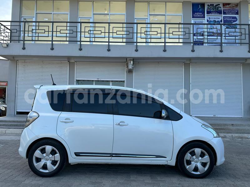 Big with watermark toyota ractis dar es salaam dar es salaam 22593