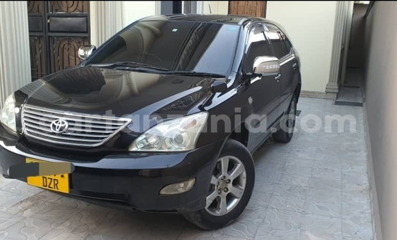 Nunua Ilio tumika Toyota Harrier Nyeusi Gari ndani ya Dar es Salaam nchini Dar es Salaam