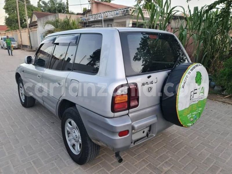 Big with watermark toyota rav4 tanga tanga 22606