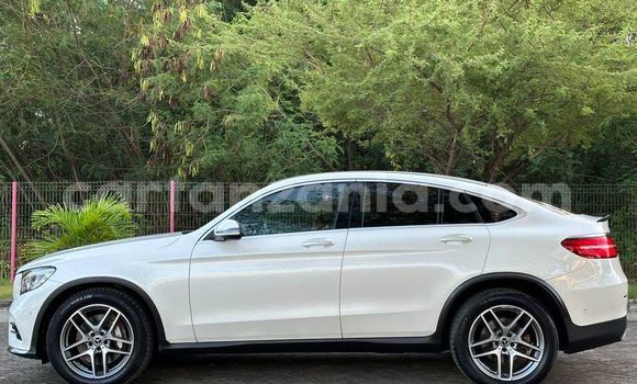 Buy Used Mercedes-Benz C180 coupe Other Car in Bahi in Dodoma Buy Used Mercedes-Benz C180 coupe Other Car in Bahi in Dodoma