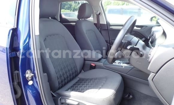 Nunua Imported Audi A3 Bluu Gari ndani ya Dar es Salaam nchini Dar es Salaam Nunua Imported Audi A3 Bluu Gari ndani ya Dar es Salaam nchini Dar es Salaam