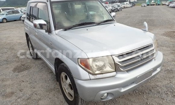 Nunua Imported Mitsubishi Pajero iO Fedha Gari ndani ya Dar es Salaam nchini Dar es Salaam Nunua Imported Mitsubishi Pajero iO Fedha Gari ndani ya Dar es Salaam nchini Dar es Salaam