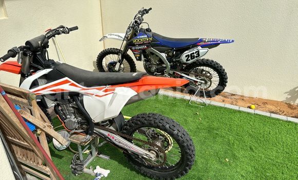 Buy Used Yamaha YZ450F Blue Bike in Arusha in Arusha