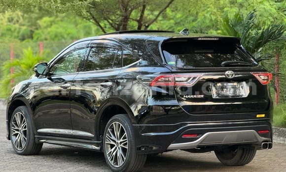 Nunua Mpya Toyota Harrier Nyeusi Gari ndani ya Dar es Salaam nchini Dar es Salaam Nunua Mpya Toyota Harrier Nyeusi Gari ndani ya Dar es Salaam nchini Dar es Salaam