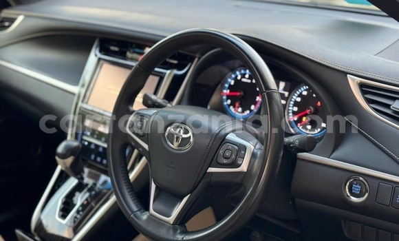 Nunua Mpya Toyota Harrier Nyeusi Gari ndani ya Dar es Salaam nchini Dar es Salaam Nunua Mpya Toyota Harrier Nyeusi Gari ndani ya Dar es Salaam nchini Dar es Salaam