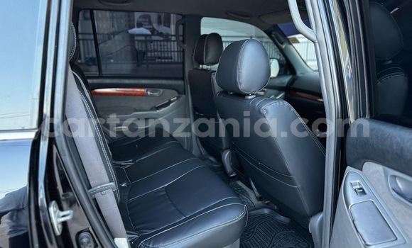 Nunua Mpya Toyota Harrier Nyeusi Gari ndani ya Dar es Salaam nchini Dar es Salaam Nunua Mpya Toyota Harrier Nyeusi Gari ndani ya Dar es Salaam nchini Dar es Salaam