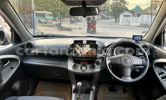Nunua Ilio tumika Toyota RAV4 Nyeusi Gari ndani ya Dar es Salaam nchini Dar es Salaam Nunua Ilio tumika Toyota RAV4 Nyeusi Gari ndani ya Dar es Salaam nchini Dar es Salaam