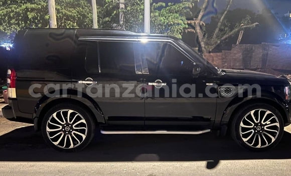 Buy Used Land Rover Discovery Black Car in Dar es Salaam in Dar es Salaam