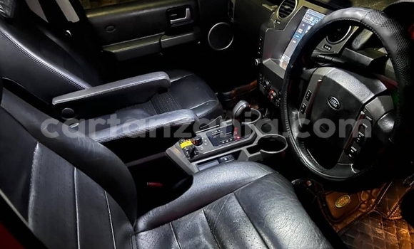 Nunua Ilio tumika Land Rover Discovery Nyeusi Gari ndani ya Dar es Salaam nchini Dar es Salaam Nunua Ilio tumika Land Rover Discovery Nyeusi Gari ndani ya Dar es Salaam nchini Dar es Salaam