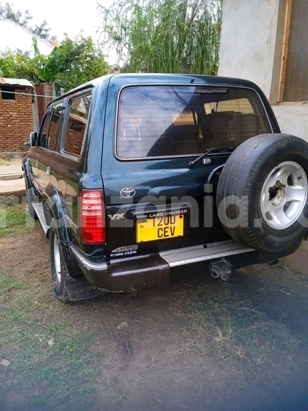 Big with watermark toyota land cruiser dodoma bahi 22675