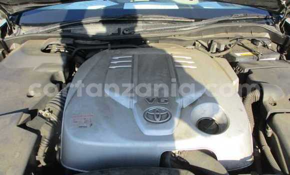 Buy Used Toyota Crown Black Car in Dar es Salaam in Dar es Salaam Buy Used Toyota Crown Black Car in Dar es Salaam in Dar es Salaam