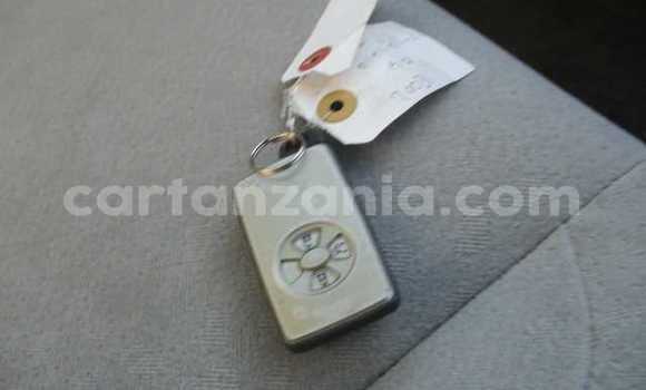 Buy Used Toyota Crown Black Car in Dar es Salaam in Dar es Salaam Buy Used Toyota Crown Black Car in Dar es Salaam in Dar es Salaam