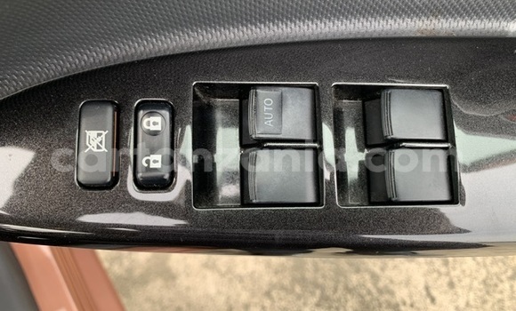 Buy Used Toyota IST Other Car in Dar es Salaam in Dar es Salaam Buy Used Toyota IST Other Car in Dar es Salaam in Dar es Salaam