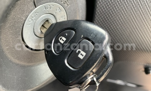 Buy Used Toyota IST Other Car in Dar es Salaam in Dar es Salaam Buy Used Toyota IST Other Car in Dar es Salaam in Dar es Salaam