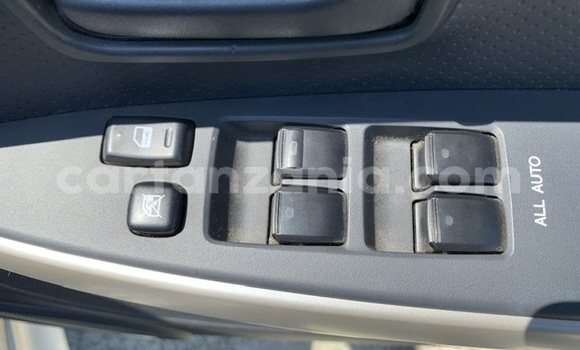 Buy Used Toyota IST White Car in Dar es Salaam in Dar es Salaam Buy Used Toyota IST White Car in Dar es Salaam in Dar es Salaam