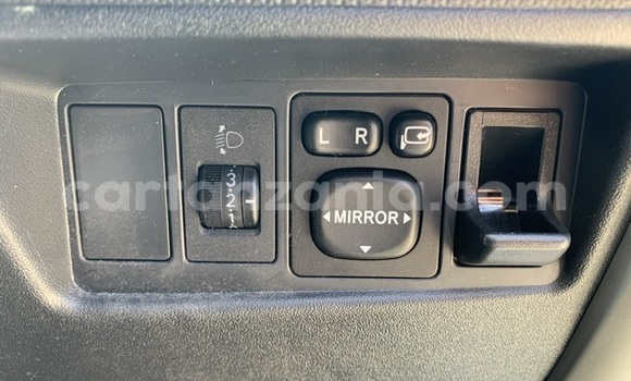 Buy Used Toyota IST White Car in Dar es Salaam in Dar es Salaam Buy Used Toyota IST White Car in Dar es Salaam in Dar es Salaam