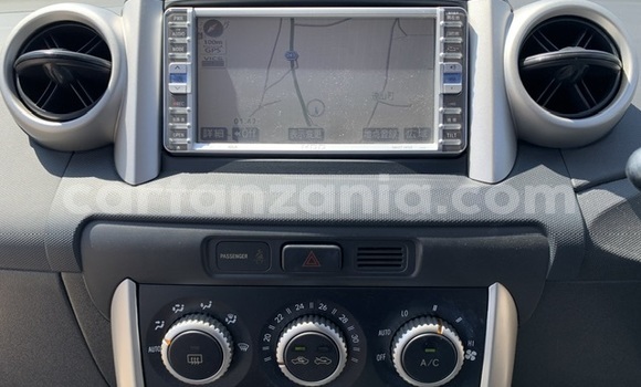 Buy Used Toyota IST White Car in Dar es Salaam in Dar es Salaam Buy Used Toyota IST White Car in Dar es Salaam in Dar es Salaam