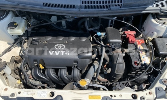 Buy Used Toyota IST White Car in Dar es Salaam in Dar es Salaam Buy Used Toyota IST White Car in Dar es Salaam in Dar es Salaam