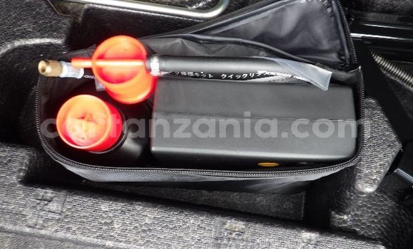 Buy Used Subaru Impreza White Car in Dar es Salaam in Dar es Salaam Buy Used Subaru Impreza White Car in Dar es Salaam in Dar es Salaam