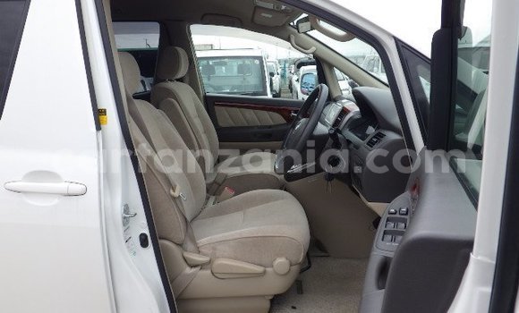 Nunua Ilio tumika Toyota Alphard Nyeupe Gari ndani ya Dar es Salaam nchini Dar es Salaam Nunua Ilio tumika Toyota Alphard Nyeupe Gari ndani ya Dar es Salaam nchini Dar es Salaam