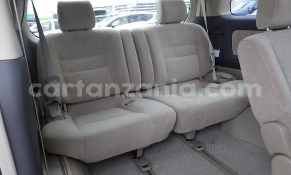 Nunua Ilio tumika Toyota Alphard Nyeupe Gari ndani ya Dar es Salaam nchini Dar es Salaam Nunua Ilio tumika Toyota Alphard Nyeupe Gari ndani ya Dar es Salaam nchini Dar es Salaam
