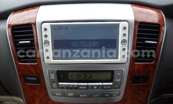 Nunua Ilio tumika Toyota Alphard Nyeupe Gari ndani ya Dar es Salaam nchini Dar es Salaam Nunua Ilio tumika Toyota Alphard Nyeupe Gari ndani ya Dar es Salaam nchini Dar es Salaam