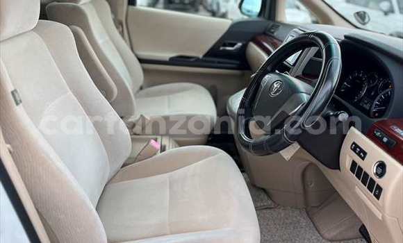 Buy Used Toyota Alphard White Car in Dar es Salaam in Dar es Salaam Buy Used Toyota Alphard White Car in Dar es Salaam in Dar es Salaam