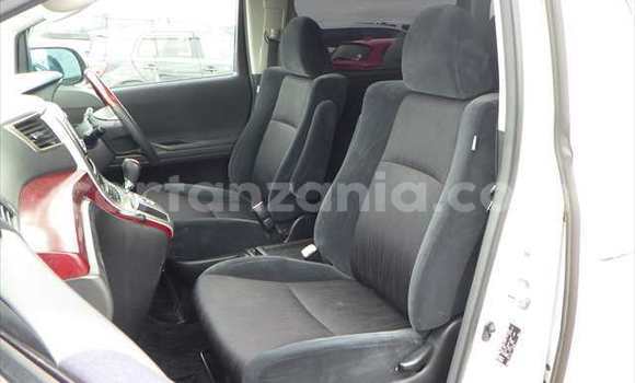 Buy Used Toyota Vellfire White Car in Dar es Salaam in Dar es Salaam Buy Used Toyota Vellfire White Car in Dar es Salaam in Dar es Salaam