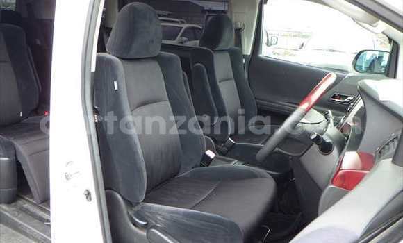 Buy Used Toyota Vellfire White Car in Dar es Salaam in Dar es Salaam Buy Used Toyota Vellfire White Car in Dar es Salaam in Dar es Salaam