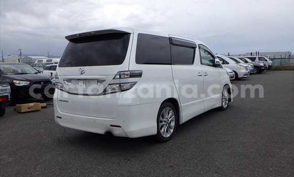 Buy Used Toyota Vellfire White Car in Dar es Salaam in Dar es Salaam Buy Used Toyota Vellfire White Car in Dar es Salaam in Dar es Salaam