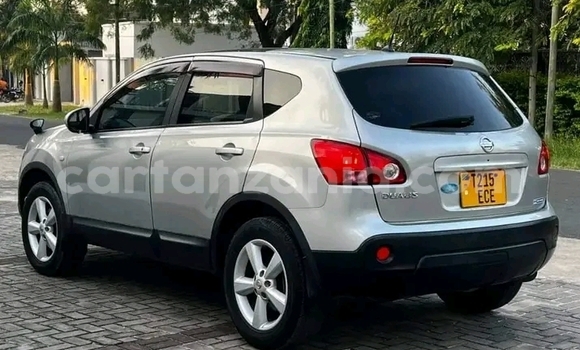 Nunua Ilio tumika Nissan Dualis Nyingine Gari ndani ya Bahi nchini Dodoma
