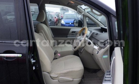 Buy Used Toyota Noah Black Car in Dar es Salaam in Dar es Salaam Buy Used Toyota Noah Black Car in Dar es Salaam in Dar es Salaam
