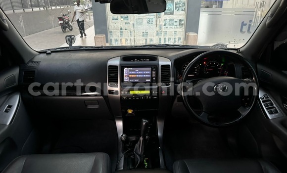 Nunua Mpya Toyota Prado Nyeusi Gari ndani ya Dar es Salaam nchini Dar es Salaam Nunua Mpya Toyota Prado Nyeusi Gari ndani ya Dar es Salaam nchini Dar es Salaam