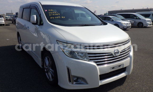 Nunua Ilio tumika Nissan Elgrand Nyeupe Gari ndani ya Arusha nchini Arusha Nunua Ilio tumika Nissan Elgrand Nyeupe Gari ndani ya Arusha nchini Arusha