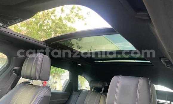 Buy Used Land Rover Range Rover Velar White Car in Arusha in Arusha Buy Used Land Rover Range Rover Velar White Car in Arusha in Arusha