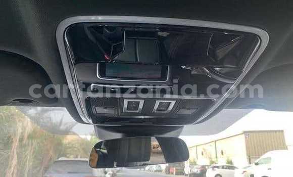 Buy Used Land Rover Range Rover Velar White Car in Arusha in Arusha Buy Used Land Rover Range Rover Velar White Car in Arusha in Arusha