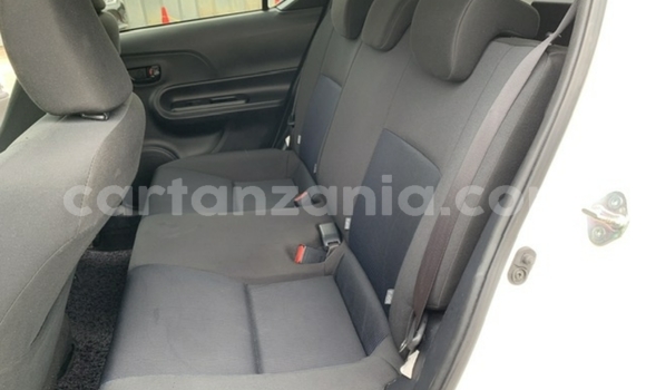 Buy Import Toyota Aqua White Car in Dar es Salaam in Dar es Salaam Buy Import Toyota Aqua White Car in Dar es Salaam in Dar es Salaam