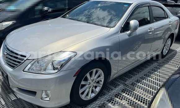 Buy Used Toyota Crown Other Car in Dar es Salaam in Dar es Salaam