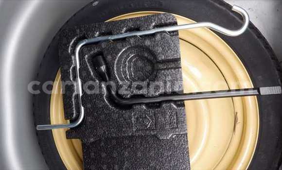 Buy Used Toyota Axio Silver Car in Dar es Salaam in Dar es Salaam Buy Used Toyota Axio Silver Car in Dar es Salaam in Dar es Salaam