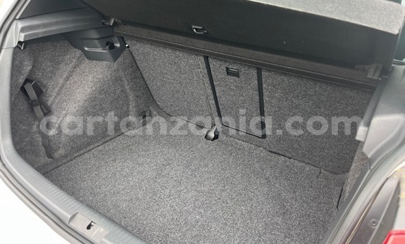Buy Used Volkswagen Golf White Car in Dar es Salaam in Dar es Salaam Buy Used Volkswagen Golf White Car in Dar es Salaam in Dar es Salaam