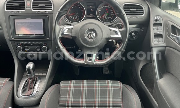 Buy Used Volkswagen Golf White Car in Dar es Salaam in Dar es Salaam Buy Used Volkswagen Golf White Car in Dar es Salaam in Dar es Salaam