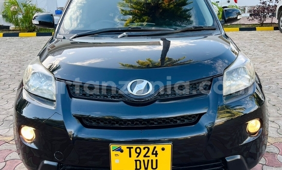 Buy Used Toyota IST Black Car in Dar es Salaam in Dar es Salaam