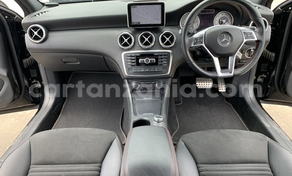 Nunua Ilio tumika Mercedes‒Benz A–Class Nyeusi Gari ndani ya Dar es Salaam nchini Dar es Salaam Nunua Ilio tumika Mercedes‒Benz A–Class Nyeusi Gari ndani ya Dar es Salaam nchini Dar es Salaam
